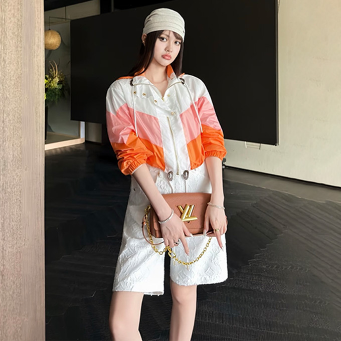 louis vuitton gradient colorblock hooded short windbreaker jacket